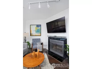 Photo #6: 934570 Listing