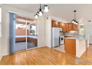 Photo #5: 934588 Listing