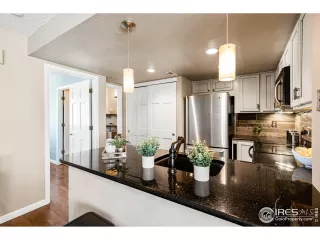 Photo #3: 934617 Listing