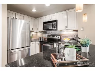 Photo #4: 934617 Listing