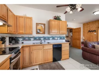 Photo #6: 934650 Listing 