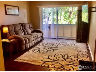 Photo #6: 934767 Listing