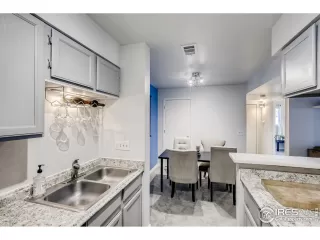 Photo #6: 934797 Listing