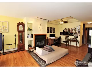 Photo #4: 934809 Listing 