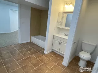 Photo #2: 934810 Listing