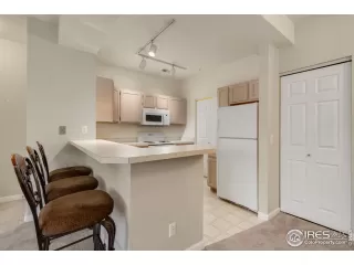 Photo #5: 934836 Listing