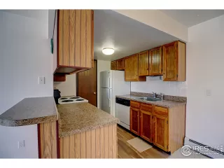 Photo #2: 934850 Listing