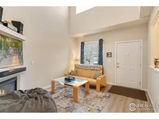 Photo #3: 934858 Listing