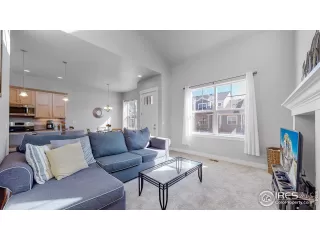 Photo #2: 934965 Listing