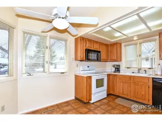 Photo #2: 934967 Listing