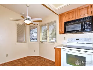 Photo #4: 934967 Listing