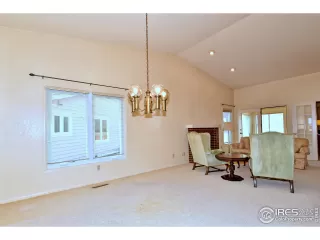 Photo #5: 934967 Listing