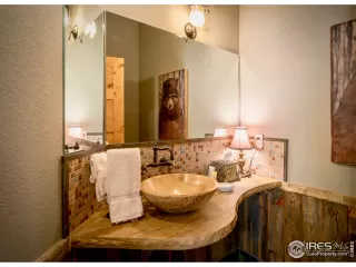 Photo #4: 935021 Listing