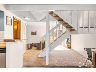 Photo #2: 935047 Listing