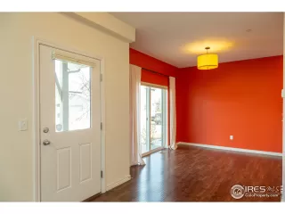 Photo #4: 935057 Listing