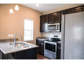 Photo #5: 935096 Listing