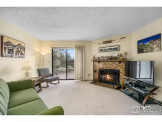 Photo #2: 935114 Listing