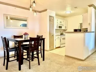 Photo #3: 935135 Listing