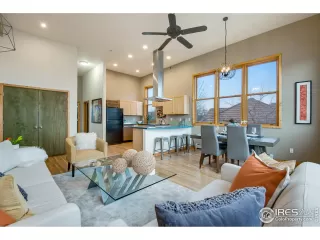 Photo #1: 935168 Listing 