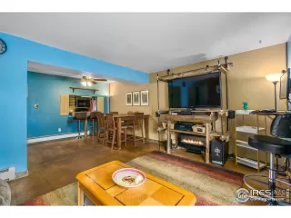 Photo #5: 935180 Listing