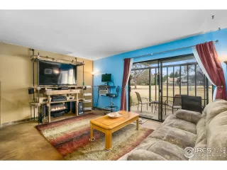 Photo #6: 935180 Listing