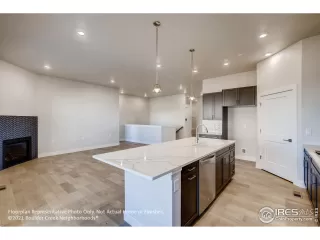 Photo #6: 935182 Listing 