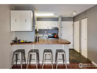 Photo #6: 935187 Listing 