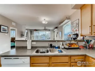 Photo #4: 935260 Listing 