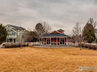 Photo #2: 935348 Listing