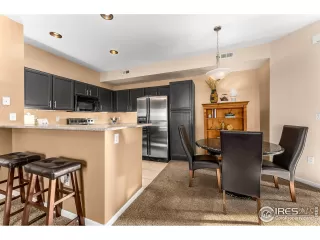 Photo #4: 935367 Listing