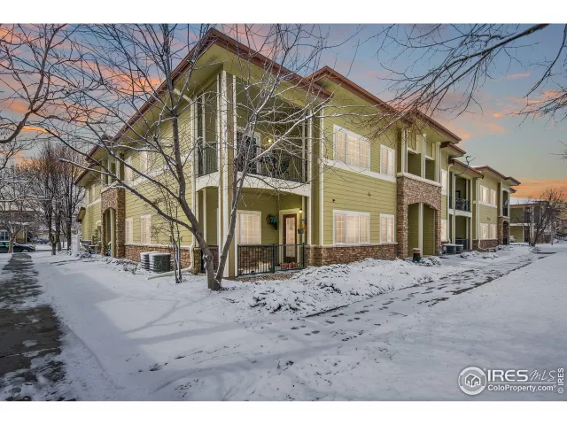 MLS: 935398 Condo For Sale