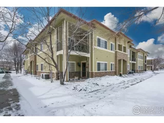 Photo #4: 935398 Listing