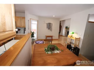 Photo #4: 935486 Listing