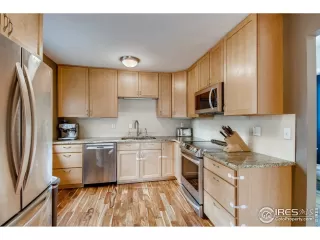 Photo #3: 935503 Listing