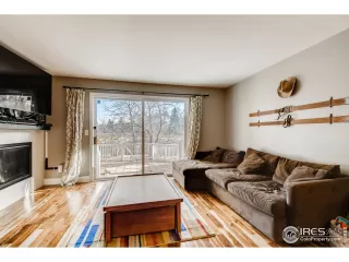 Photo #6: 935503 Listing