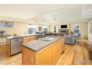 Photo #5: 935511 Listing 