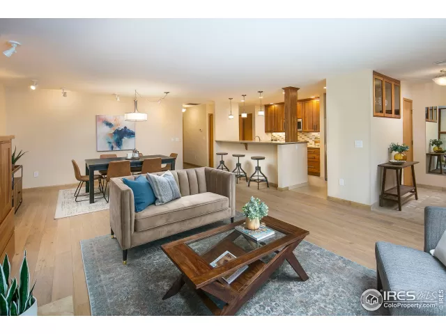 MLS: 935519 Condo For Sale