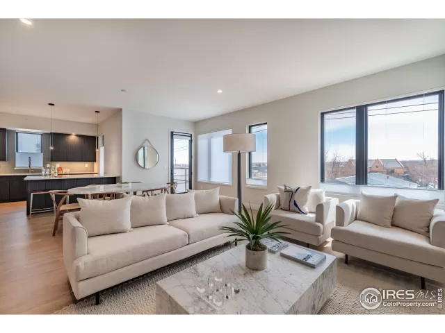 MLS: 935536 Condo For Sale