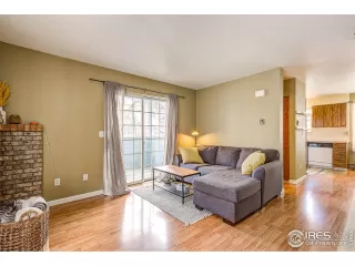 Photo #4: 935564 Listing