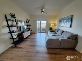 Photo #3: 935574 Listing