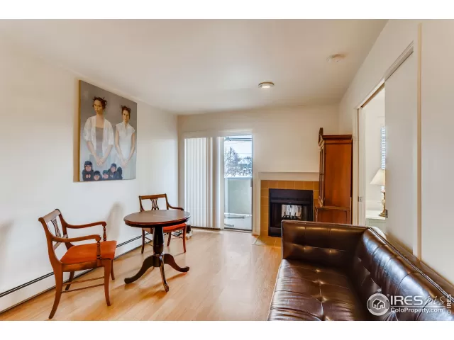 MLS: 935591 Condo For Sale