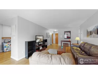 Photo #5: 935631 Listing