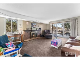 Photo #5: 935703 Listing 