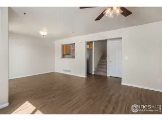 Photo #3: 935705 Listing