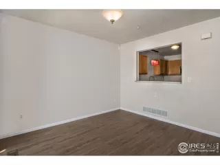 Photo #4: 935705 Listing