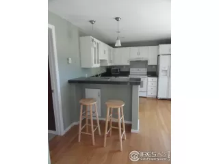 Photo #6: 935716 Listing