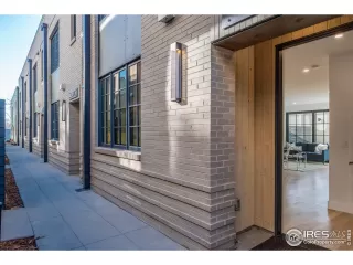 Photo #1: 935743 Listing