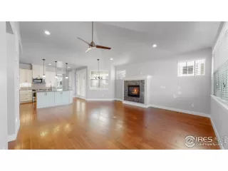 Photo #3: 935821 Listing