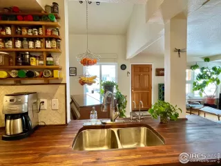 Photo #4: 935837 Listing 