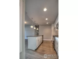 Photo #3: 935901 Listing